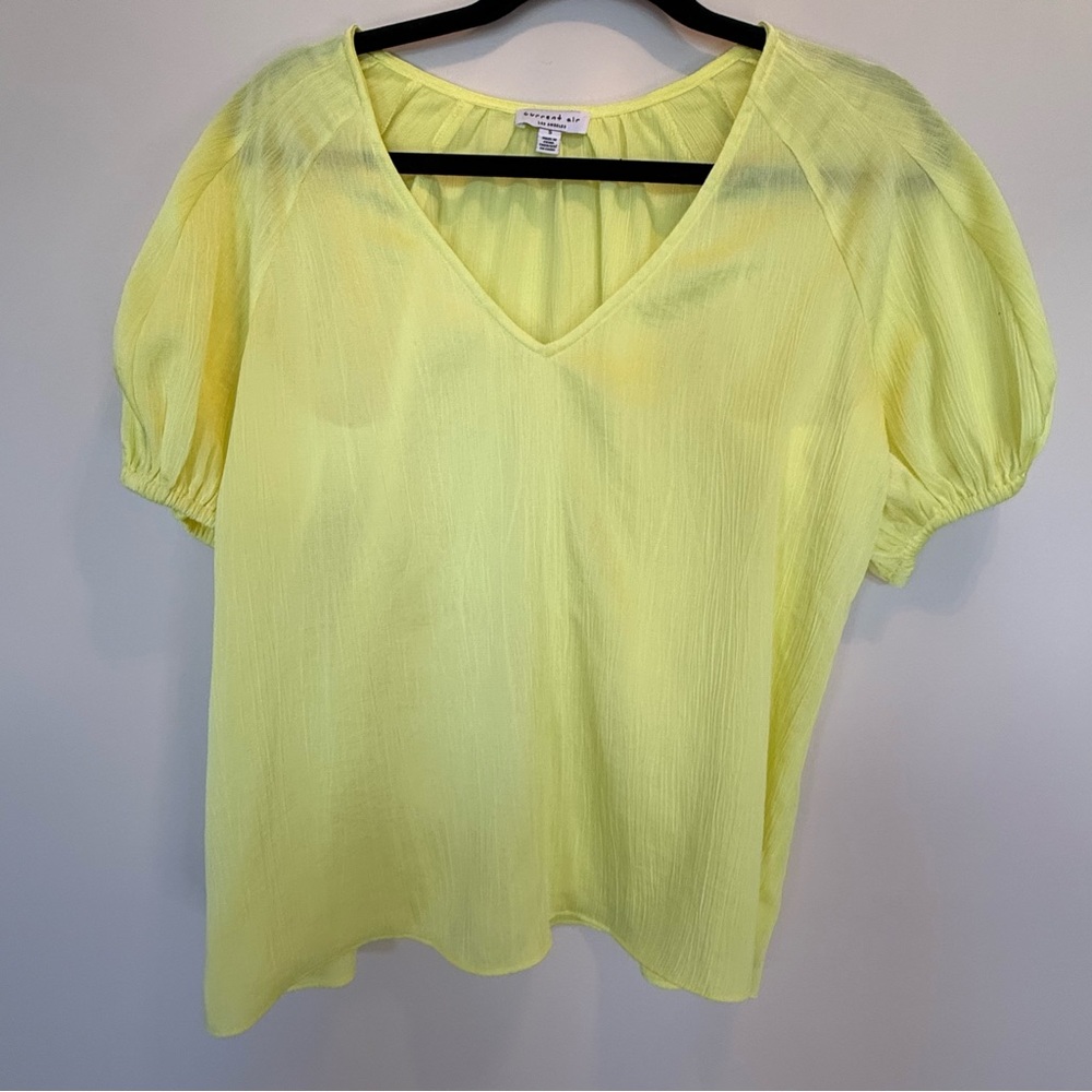 Current Air neon yellow top. Like new